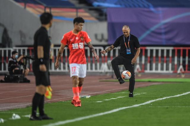 世界杯-德佩进球 双飞翼传射 荷兰3-1胜美国晋级